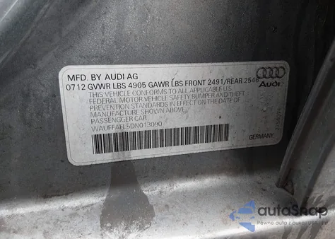 2013 Audi A4 2.0T Premium z USA, uszkodzony, nr VIN WAUFFAFL5DN013090